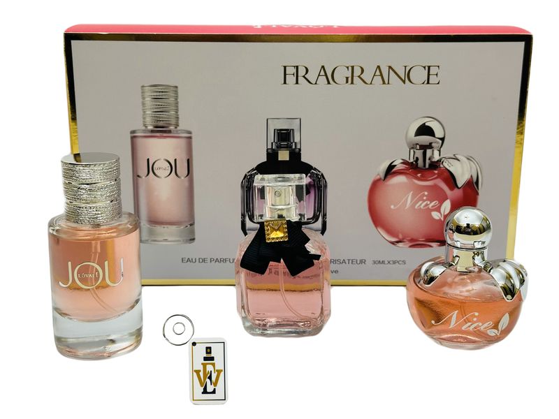 Fragrance Hello Pour Femme - Pink Gift Set &amp; Keyring Combo