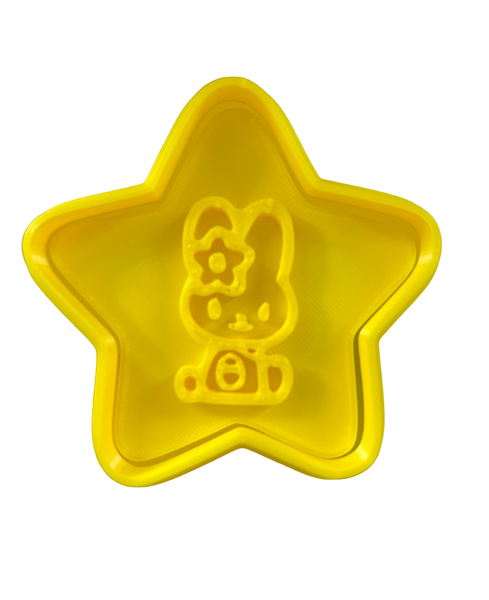 Hubbe Cookie Cutter - Star Hello Kitty Badge