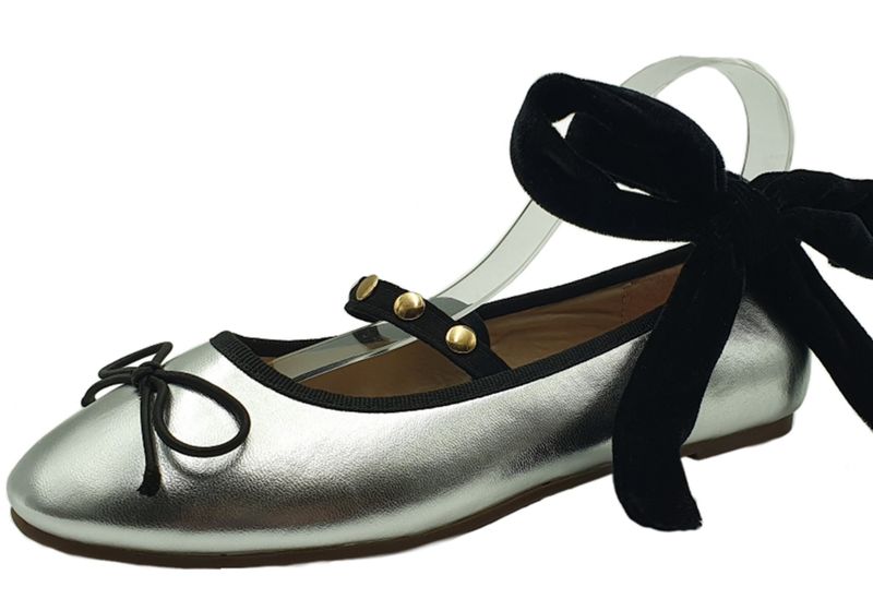 Ladies Ballerina Pump with Mary Jane Strap - Silver