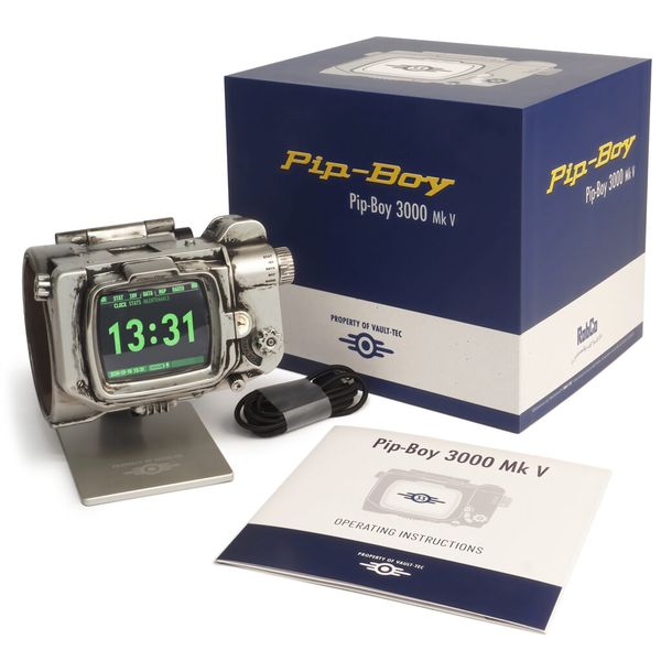 Fallout: 1:1 Scale Die-Cast Replica - Pip-Boy 3000 Mk V