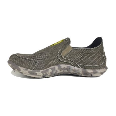 Buckmaster cheap water shoes