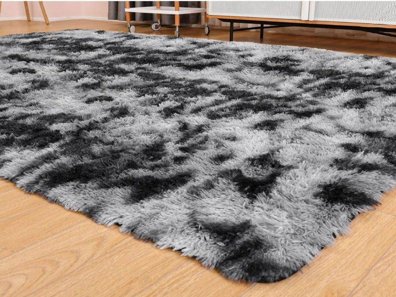 Shaggy Fluffy Rug/Carpet(140 x 180cm) Shop Today. Get it Tomorrow