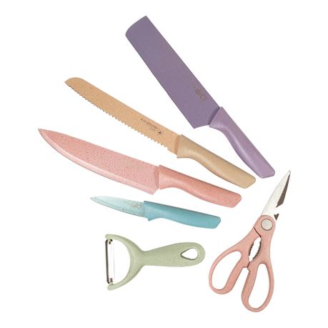 Where to Buy an Affordable Pastel Knife Set