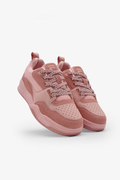 FILA Women's Casual Sneaker