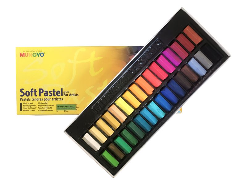 Mungyo Professional Soft Pastel Set of 32