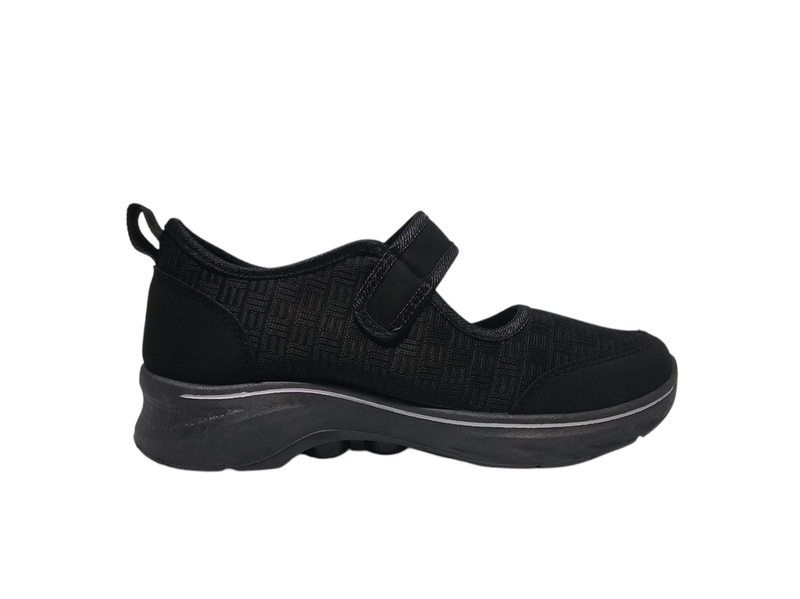 Toobaco Womens Black Slip-on Casual Shoe