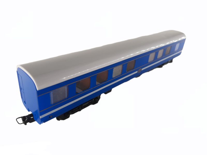South African : Blue Train Dining Passenger Wagon