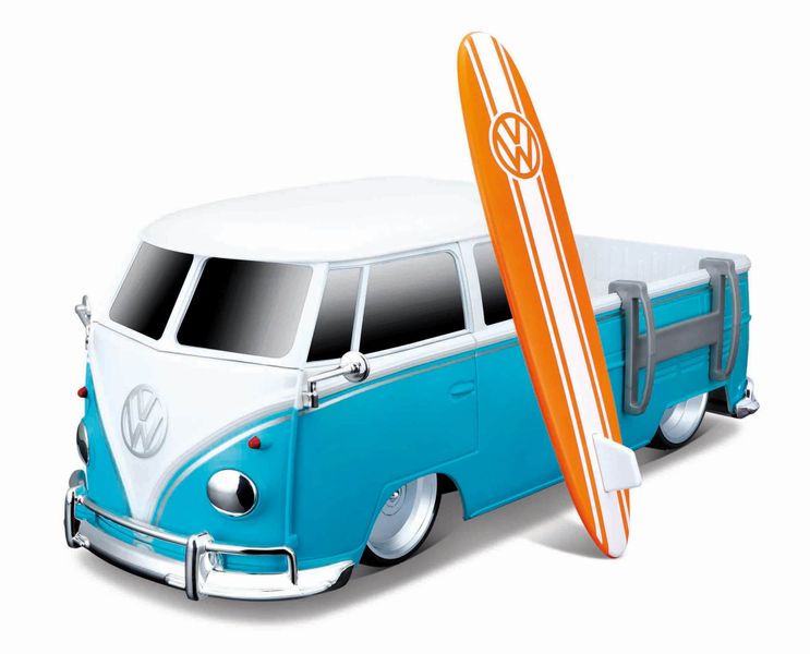 Maisto 1/16 R/C VW Type 2 Pick Up with Surf Board - 2.4GHz (30cm Long)