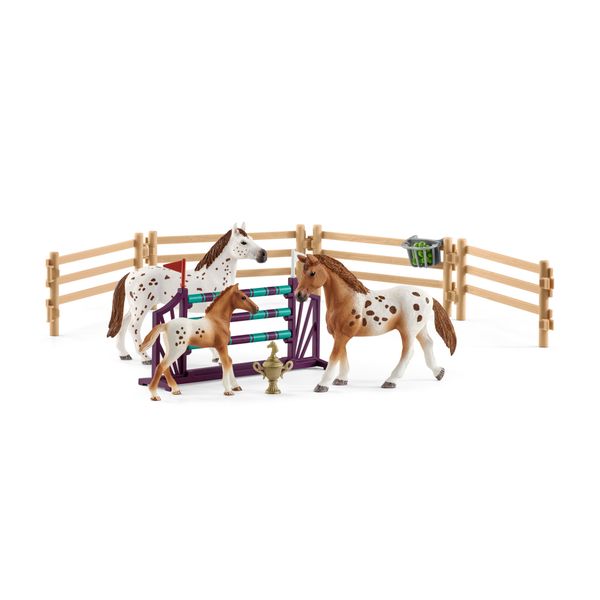 Schleich Horse Club - Lisa's tournament training