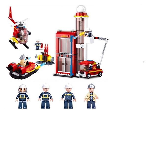 Sluban Fire Substation - 425 Pieces