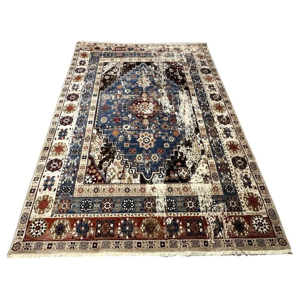 Vintage Shiraz Design Turkish Rug