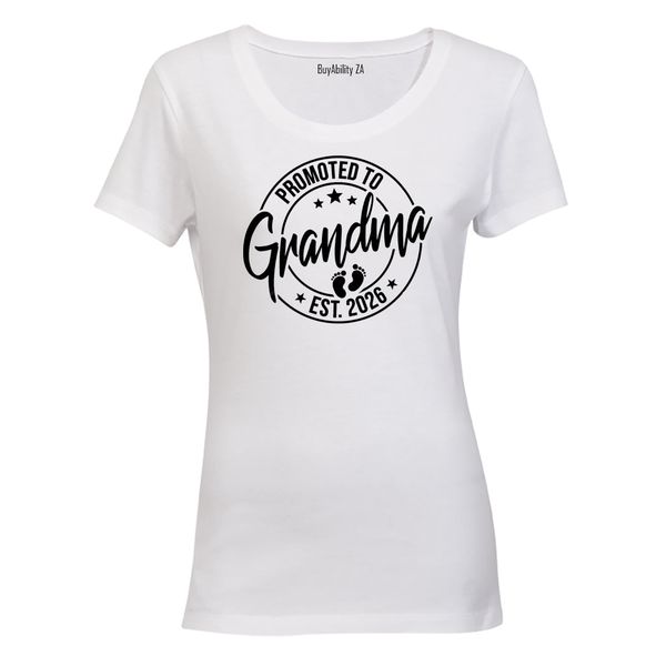 Promoted to Grandma 2026 - Ladies - T-Shirt