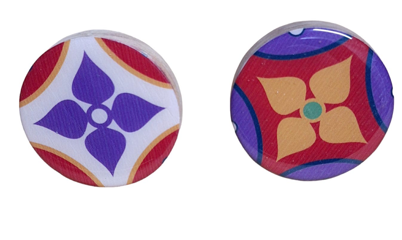 2 Doorknobs - Purple &amp; Yellow Flame-Shape Blades