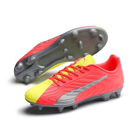 under armour soccer boots south africa