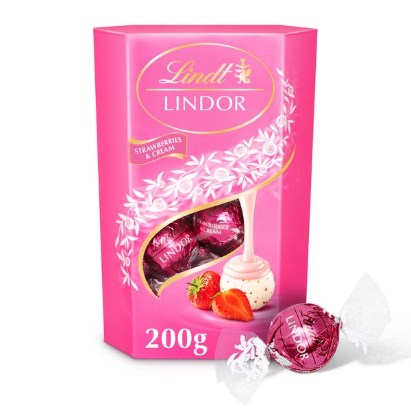Lindt LINDOR Strawberries &amp; Cream Truffles - 200g Box