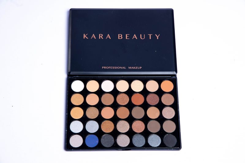 Kara 35C Color Shades Palette