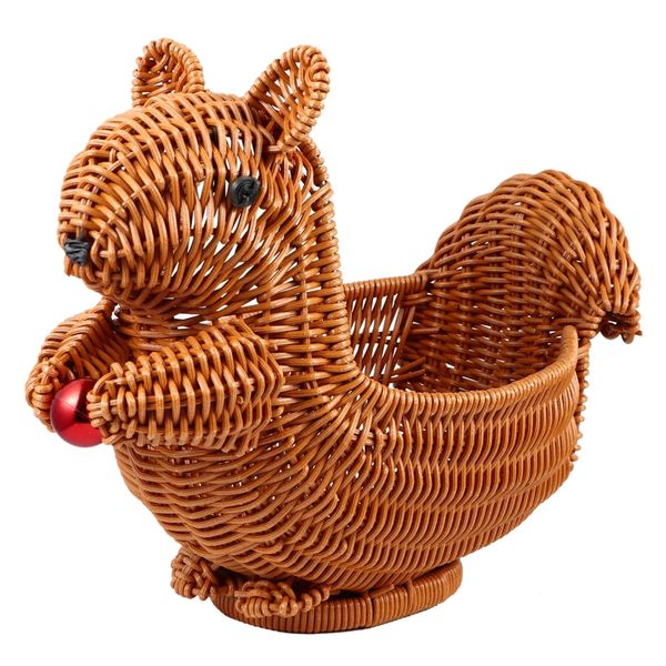 Home Decor Retro Woven Ratten Squirrel Food Serving Basket