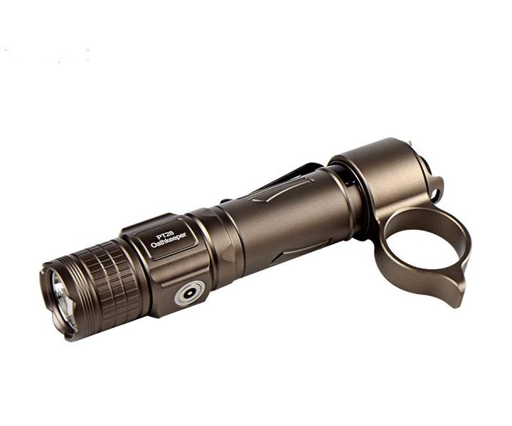 Brinyte pt28 oathkeeper, 1600lumen, 245m tan throw rechargeable Flashlight
