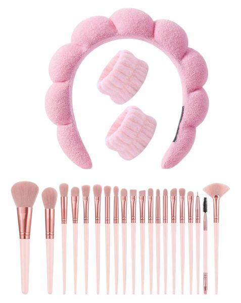 20 Piece Makeup Brush Set With Cloud Headband &amp; Wristbands - Baby Pink
