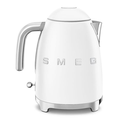 Smeg Retro Electric Kettle, Matte Black - Bergdorf Goodman