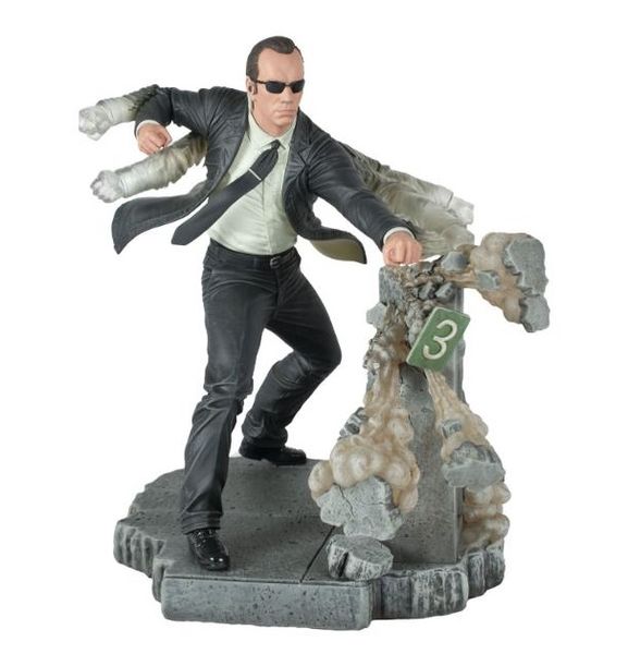The Matrix Gallery Agent Smith PVC Statue