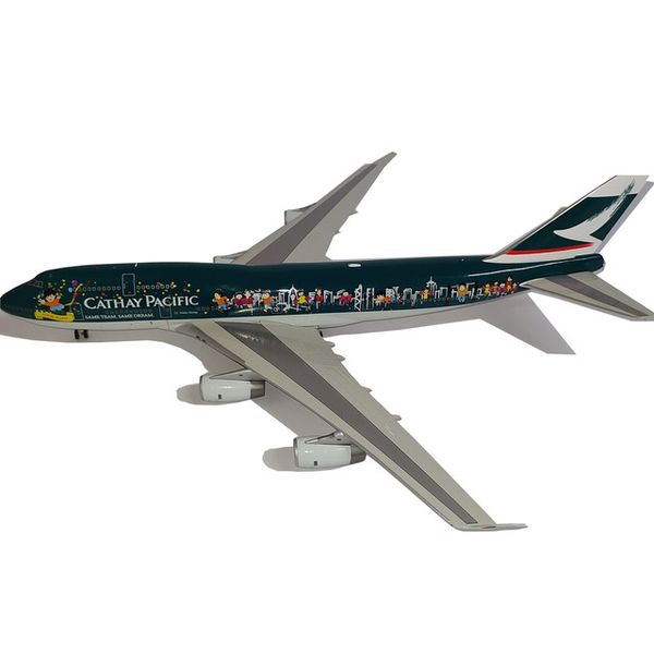 Boeing 747 -467 Cathay Pacific B-HOX