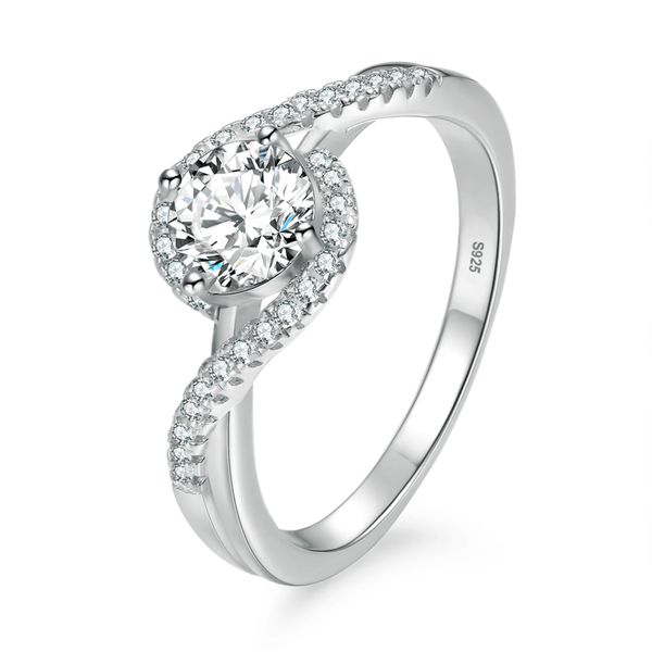 Colton James Premium 0.5ct Moissanite Engagement Ring - Round Cut Swirl