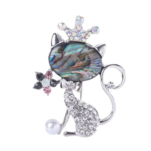Fashion Alloy Inlaid With Rhinestone Shell Material Cat Brooch