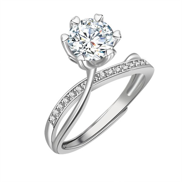 Celèsta 925 Sterling Silver 1.00ct Moissanite Diamond Evangeline Ring