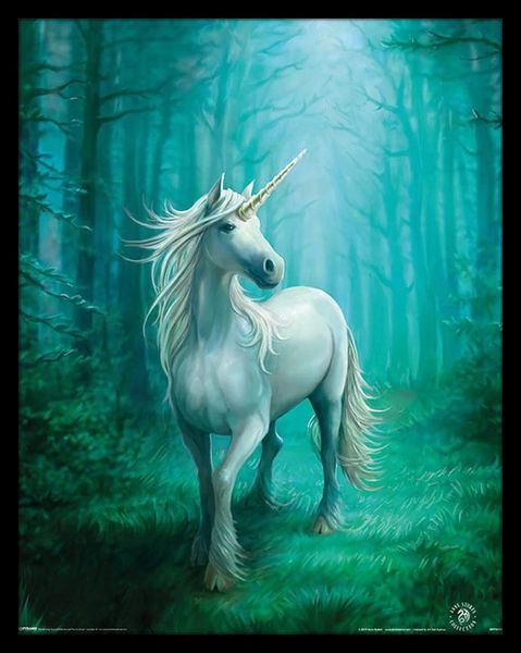 Anne Stokes - Forest Unicorn Framed Mini Poster (40 x 50cm)