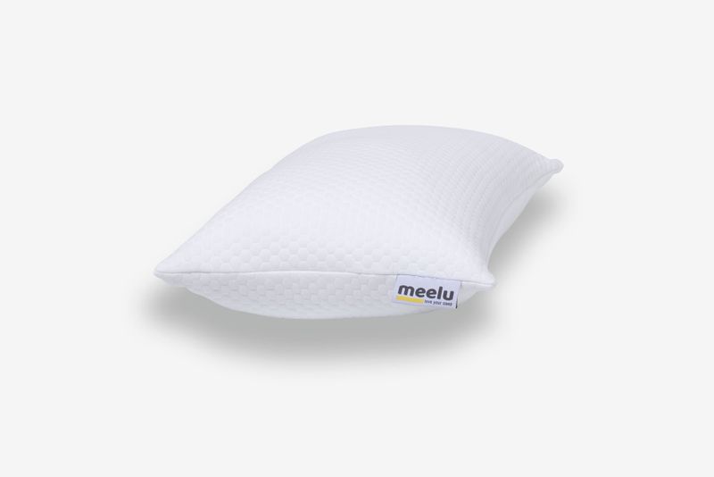 Meelu Pillow