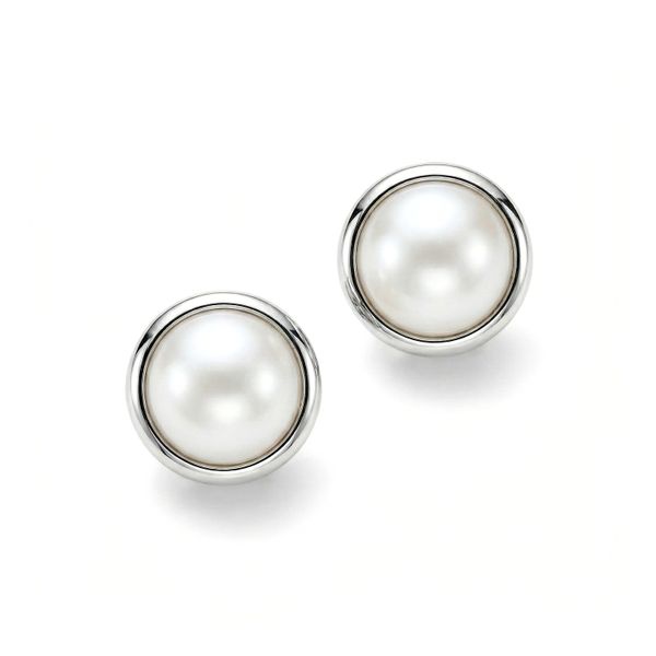 Morrisons Pair of 925 Sterling Silver Mabé Pearl Clip-on Earrings