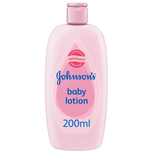 Johnson and Johnson - Moist Baby Lotion - 200ml