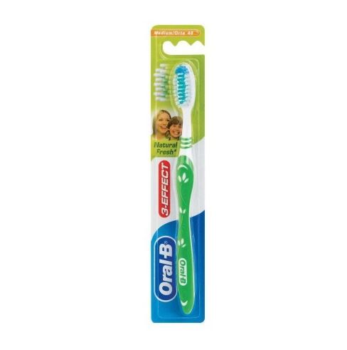 Oral-B 3-Effect Natural Fresh 40 Medium Manual Brush