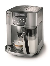 Delonghi - Magnifica Bean to Cup Coffee 