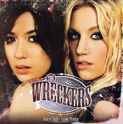 Wreckers - Stand Still Look Pretty (CD)