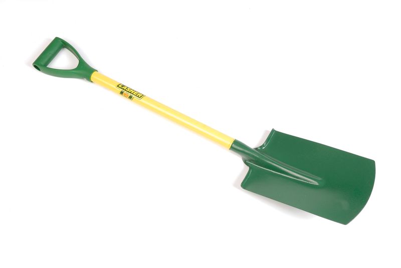 Lasher Tools - Domestic Spade With Steel Shaft Handle