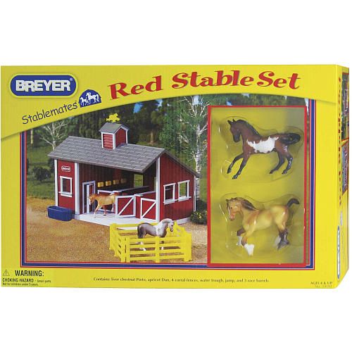 Breyer Stablemates Red Stable Set