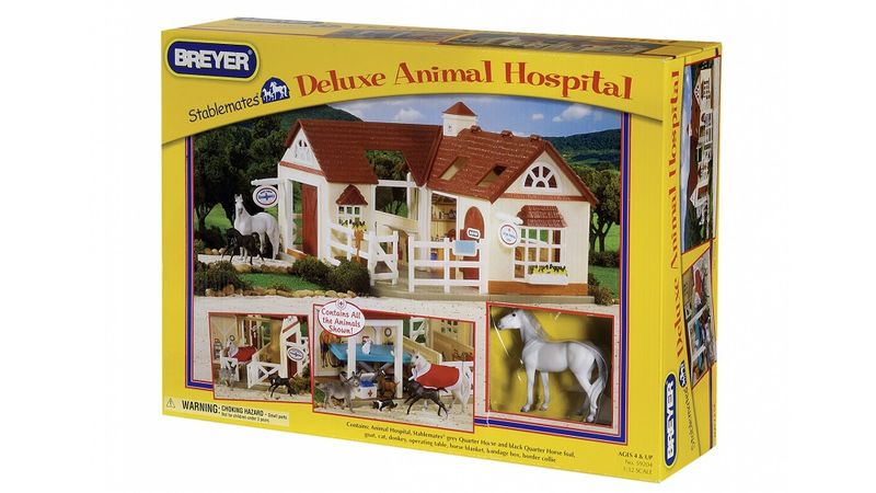 Breyer Stablemates Deluxe Animal Hospital