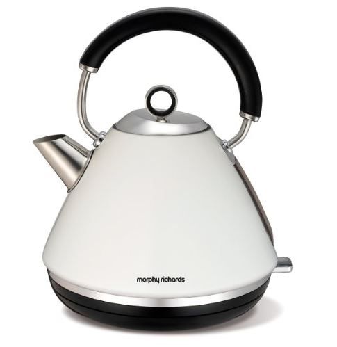 Morphy Richards - 1.5 L Pyramid Kettle - White