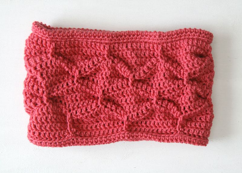 Handmade Crochet Merino wool Tamara Cowl Girlie Pink