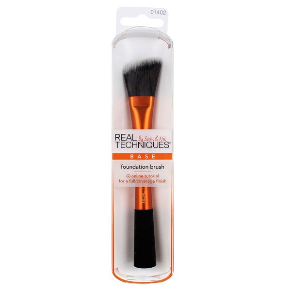Real Techniques Foundation Brush