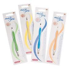 TITANIA Cuticle Cutter &amp; Pusher - Yellow