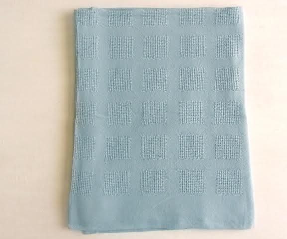 100% Organic Cotton Baby Blanket Blue image