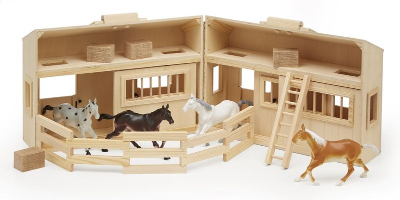 Melissa &amp; Doug Fold and Go Stable