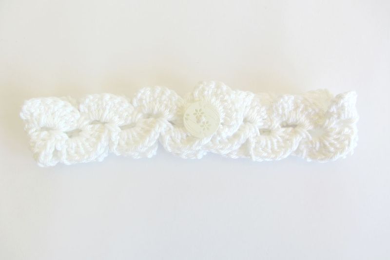 HandmadeCrochet Headband with a Button - White
