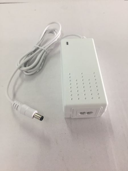 Lumeno - 5 Amp Transformer - White