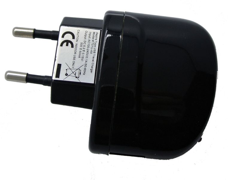 Scoop USB Travel Adaptor Traditional Style Universal - 1 Amp