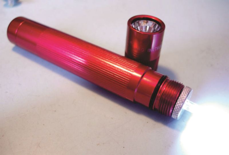 Maglite - Solitaire AAA Hang pack - Red