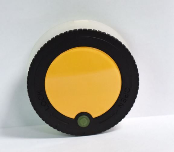 UltraTec - SLS-B 3xAAA LED Silicone W/Proof Lantern Box